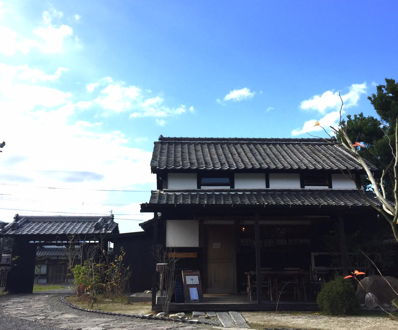 SUMI CAFEと。10/1 (日) のお知らせ